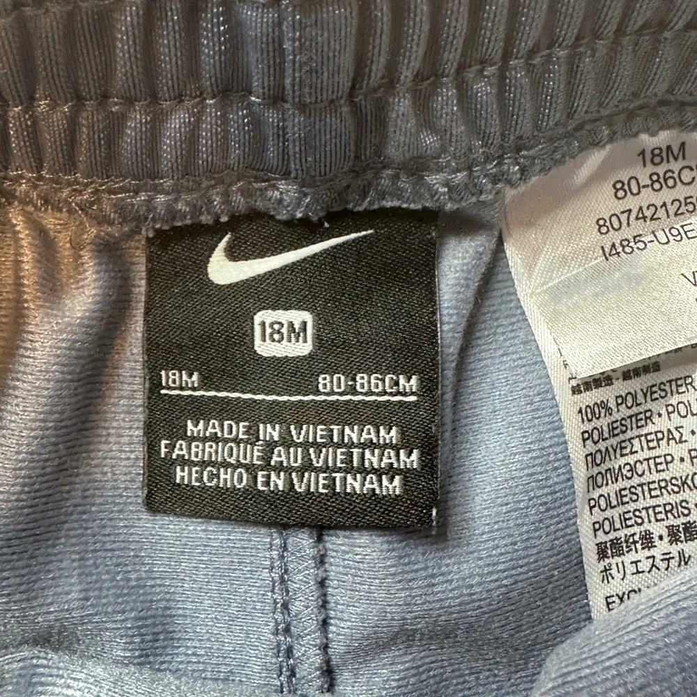 Nike Sweatpants Kids 18M Gray Joggers‎ Performance Elastic Waist Logo 807421-091